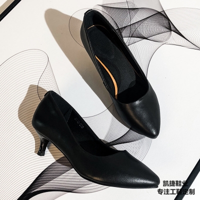 赤峰定制高跟鞋廠家電話號(hào)碼-第1張圖片