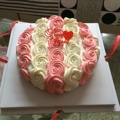 赤峰轉(zhuǎn)轉(zhuǎn)蛋糕店電話多少號-第1張圖片