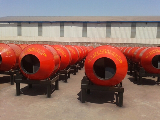 赤峰水泥撒灰機(jī)廠家電話號(hào)碼-第1張圖片