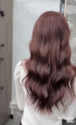 赤峰燙頭美發(fā)店電話號碼多少-第1張圖片