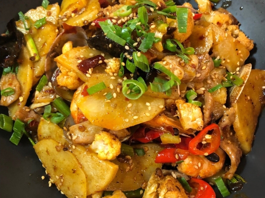 赤峰萬(wàn)悅城中餐廳電話號(hào)碼-第1張圖片