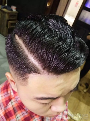 赤峰市傳奇美發(fā)電話地址查詢-第1張圖片