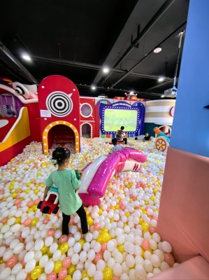 赤峰橋北蹦樂蹦床電話地址查詢-第1張圖片