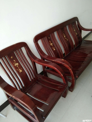 赤峰收舊沙發(fā)電話多少號(hào)-第1張圖片