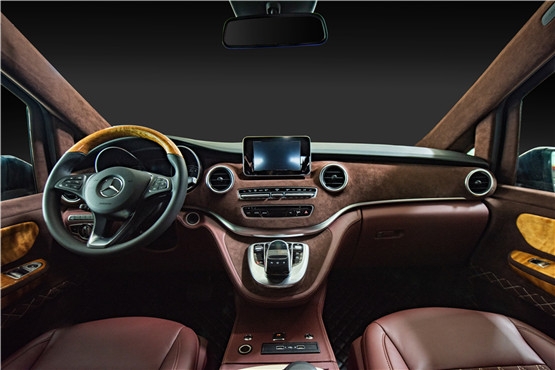 赤峰商務(wù)車改裝電話多少號-第1張圖片