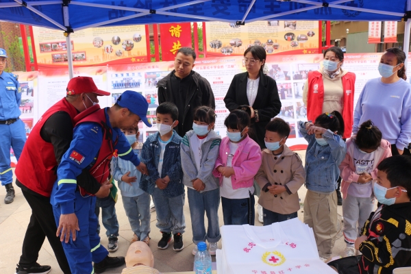 赤峰市臥虎溝社區(qū)電話號(hào)碼-第1張圖片