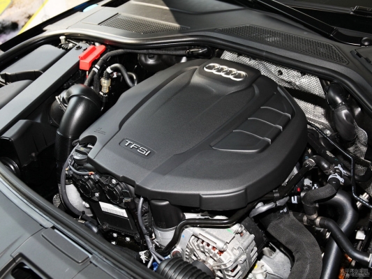 赤峰修奧迪發(fā)動機電話號碼-第1張圖片