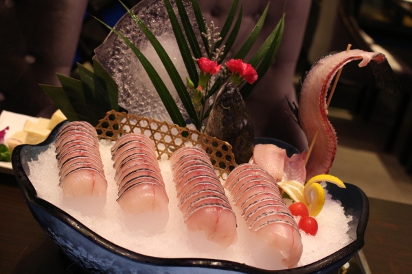 赤峰達(dá)軒酒店優(yōu)惠團(tuán)購電話號碼-第1張圖片