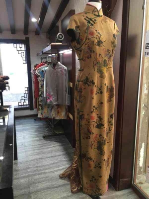 赤峰帝豪旗袍專賣店電話號碼-第1張圖片