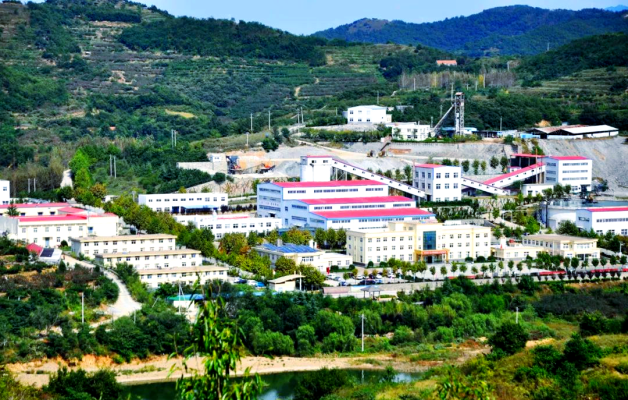 鑫泰納果園赤峰店電話號碼多少-第1張圖片