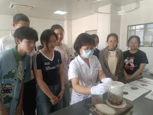 赤峰工院實(shí)驗(yàn)室電話地址查詢-第1張圖片