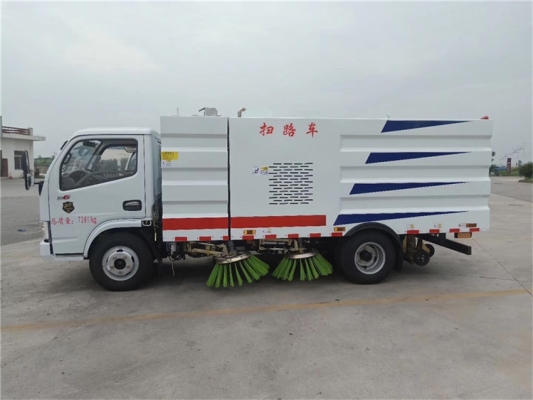 赤峰洗掃車(chē)銷(xiāo)售電話是多少號(hào)-第1張圖片