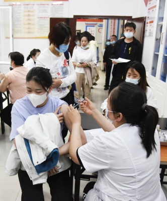 赤峰體育館打疫苗電話查詢號(hào)碼-第1張圖片