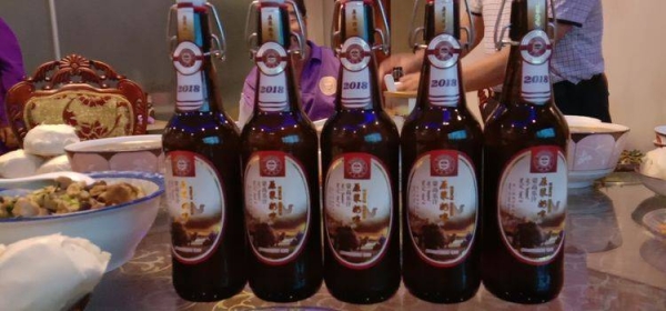 赤峰娜仁美容店地址電話號(hào)碼-第1張圖片