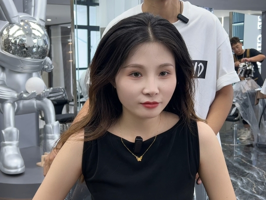 赤峰招發(fā)型師電話號碼查詢-第1張圖片