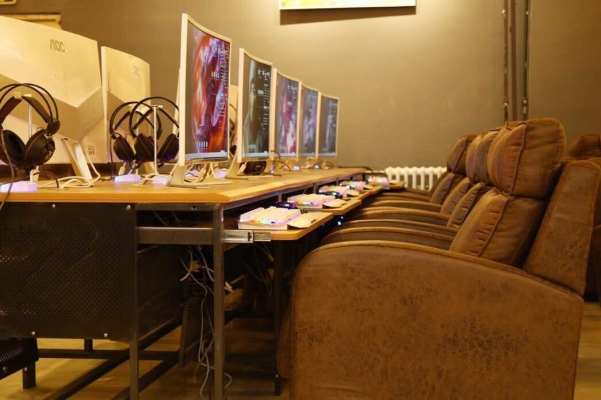 赤峰天山網(wǎng)咖電話號碼多少-第1張圖片