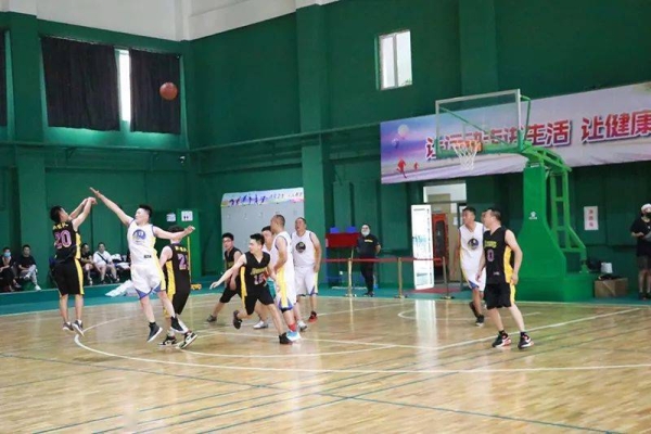 赤峰市24號籃球館電話號碼-第1張圖片