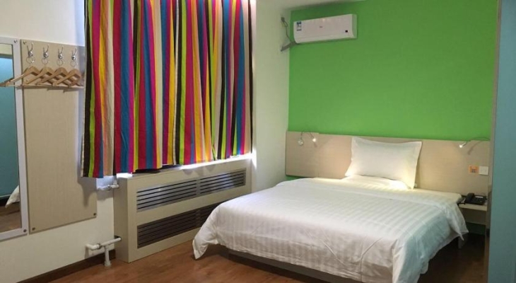 赤峰林西培訓(xùn)學(xué)校電話號(hào)碼是多少-第1張圖片