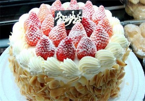 赤峰巨型蛋糕店電話多少號-第1張圖片