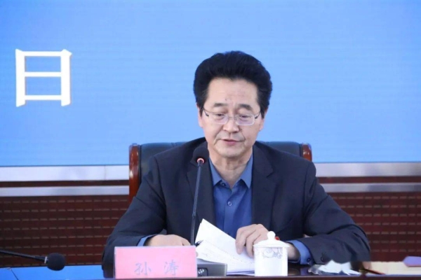 赤峰市南山初中校長電話號碼-第1張圖片