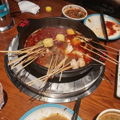 赤峰新城區(qū)麻辣串店電話號碼-第1張圖片