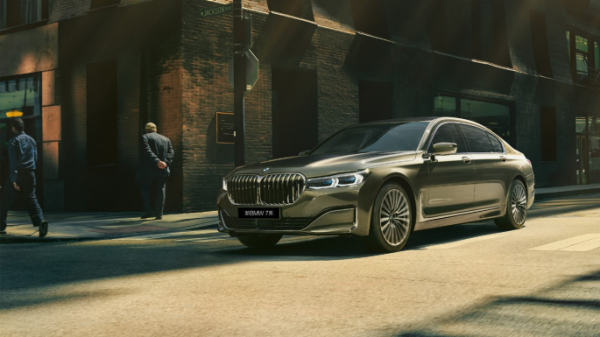 赤峰寶馬7系修理店電話號碼-第1張圖片