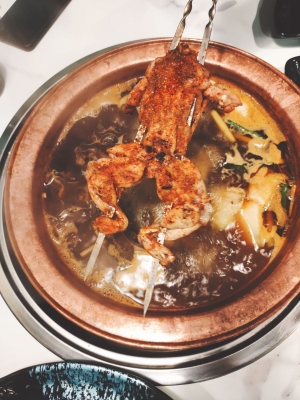 王府四季火鍋赤峰店電話號碼-第1張圖片