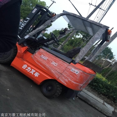 赤峰叉車手動(dòng)經(jīng)銷商電話號(hào)碼-第1張圖片