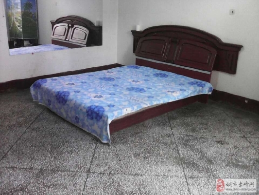 赤峰賣雙人床的地方電話號(hào)碼-第1張圖片