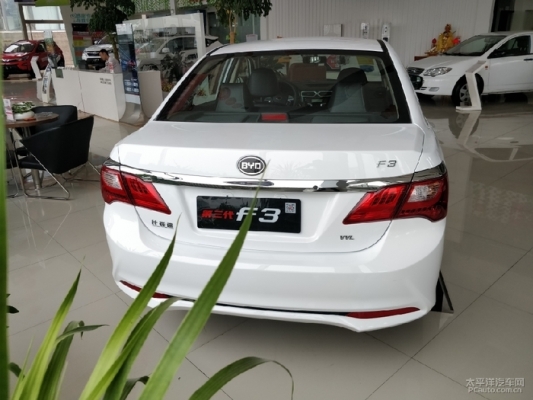 赤峰byd4s店電話-第1張圖片