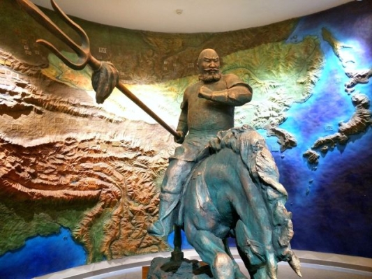 赤峰市博物院院長(zhǎng)電話號(hào)碼-第1張圖片