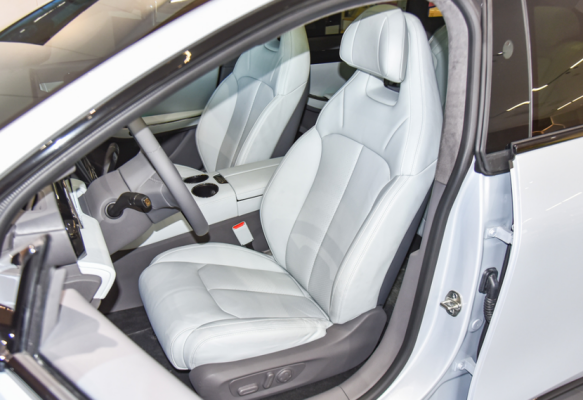 赤峰零跑體驗(yàn)店電話多少號-第1張圖片