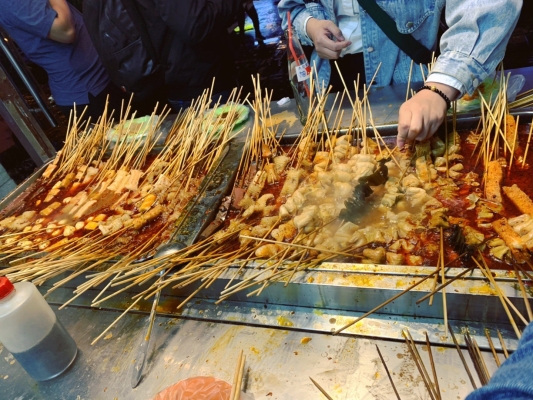 赤峰老黑炸串店地址電話號(hào)碼-第1張圖片