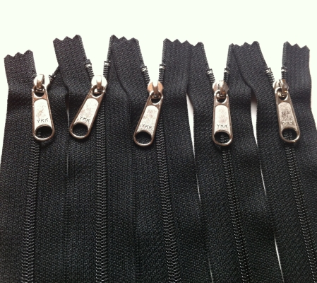 赤峰閉口拉鏈廠家電話號碼查詢-第1張圖片