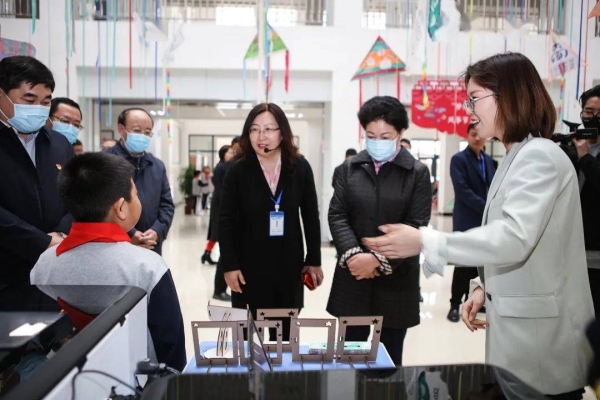 赤峰赫陽(yáng)電腦培訓(xùn)學(xué)校電話號(hào)碼-第1張圖片