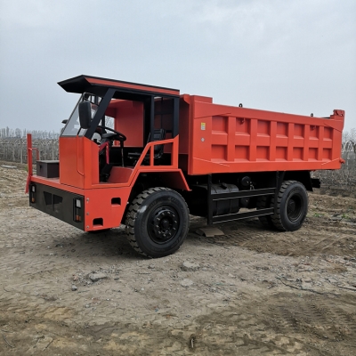 赤峰出租翻斗車司機(jī)電話號碼-第1張圖片