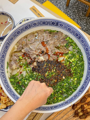 赤峰超大碗拉面店電話多少號-第1張圖片