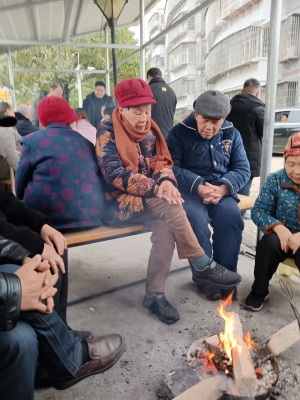 赤峰賣燒火柴的電話號碼是多少-第1張圖片