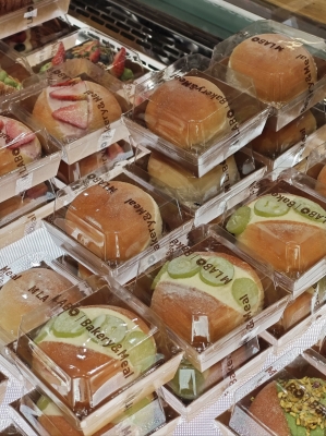 赤峰信德面包店電話號(hào)碼多少-第1張圖片