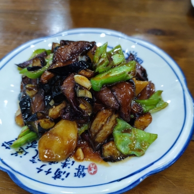 赤峰老邊餃子店電話號(hào)碼多少-第1張圖片