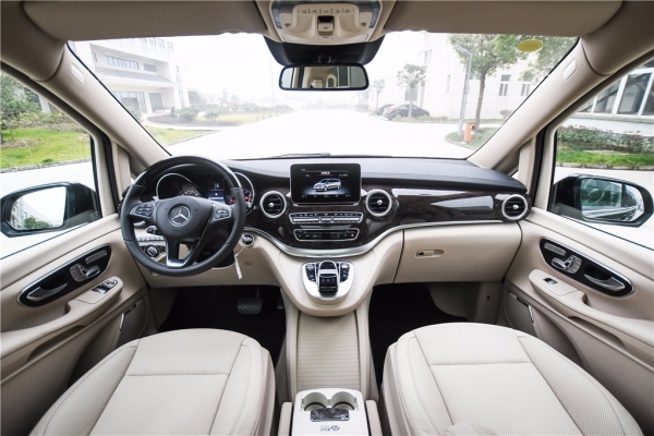 赤峰全景天窗批發(fā)廠家電話號碼-第1張圖片