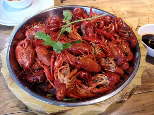 赤峰肉皮腸店電話號碼多少號-第1張圖片