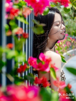 赤峰街拍照相館地址電話號(hào)碼-第1張圖片