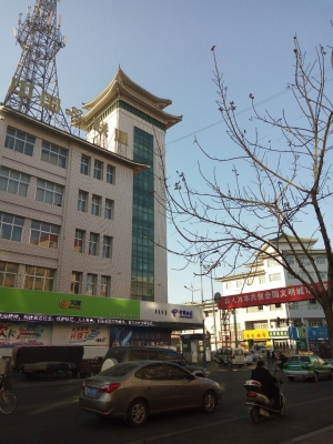 赤峰紅山區(qū)富龍熱線投訴電話-第1張圖片