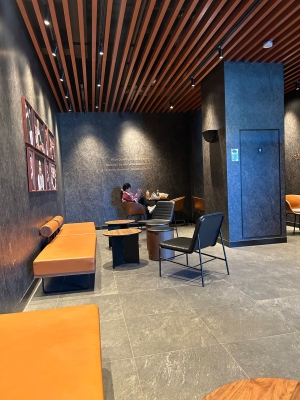 瑞幸咖啡赤峰店電話號碼查詢-第1張圖片