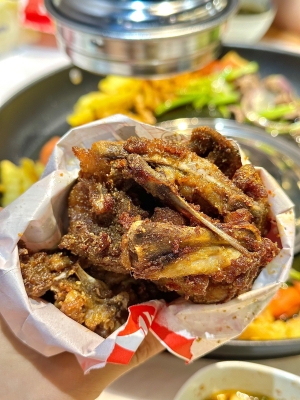 赤峰特色炸雞架店電話(huà)多少號(hào)-第1張圖片