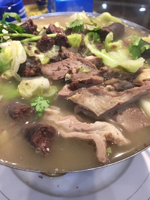 赤峰紅燒鯉魚團(tuán)購(gòu)電話是多少號(hào)-第1張圖片