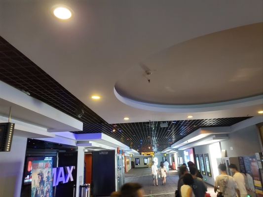 赤峰萬(wàn)達(dá)廣場(chǎng)白鴿店電話號(hào)碼-第1張圖片