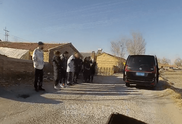 赤峰至大連網(wǎng)約車電話號碼-第1張圖片