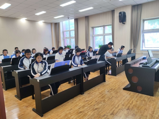 赤峰市衡水中學(xué)地址電話號(hào)碼-第1張圖片